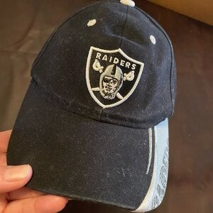 Raiders hat